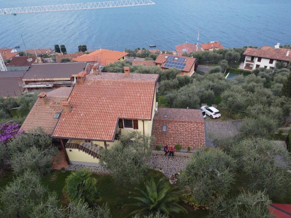 Casa Valenti Lägenhet Brenzone sul Garda Exteriör bild