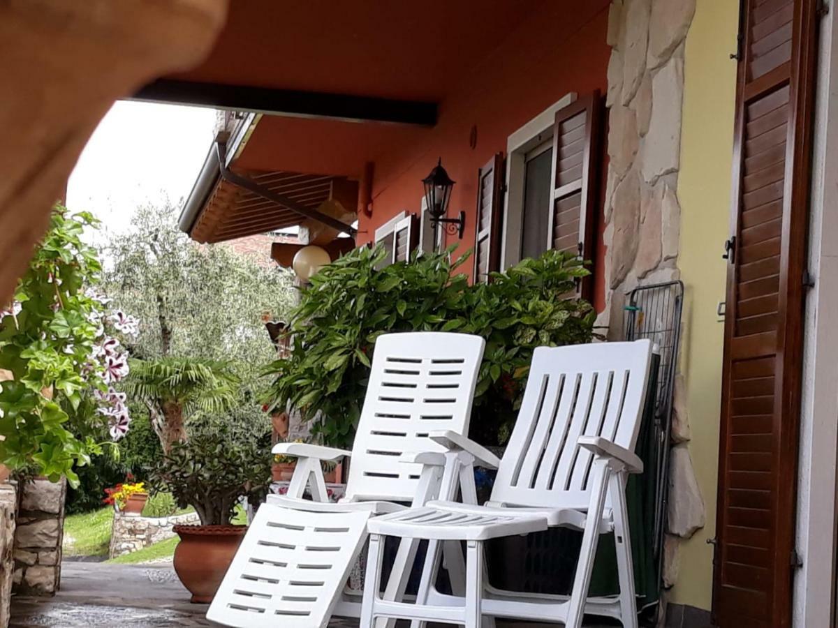 Casa Valenti Lägenhet Brenzone sul Garda Exteriör bild
